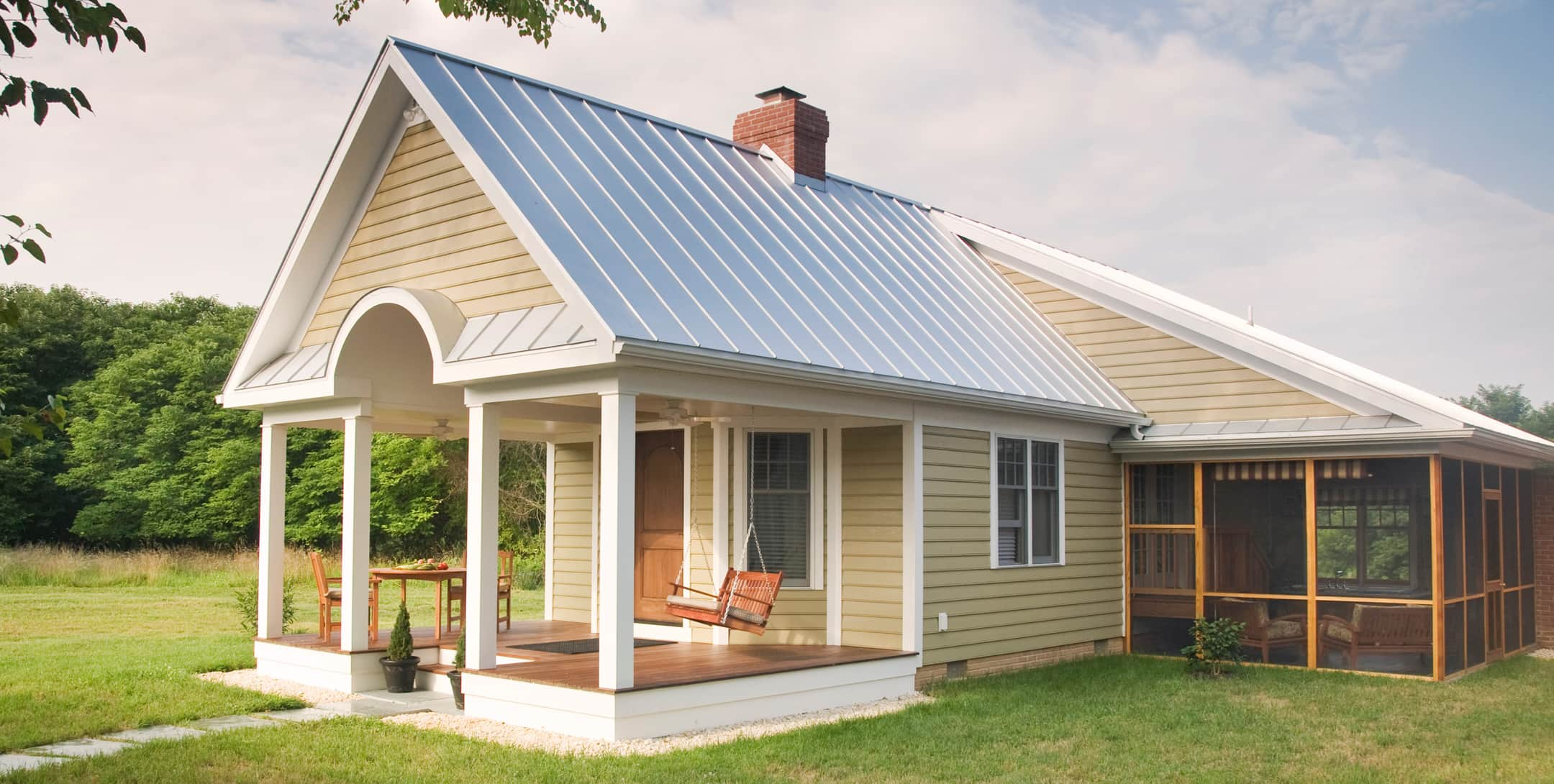 Marley’s Cottage exterior view with a porch and private entrance