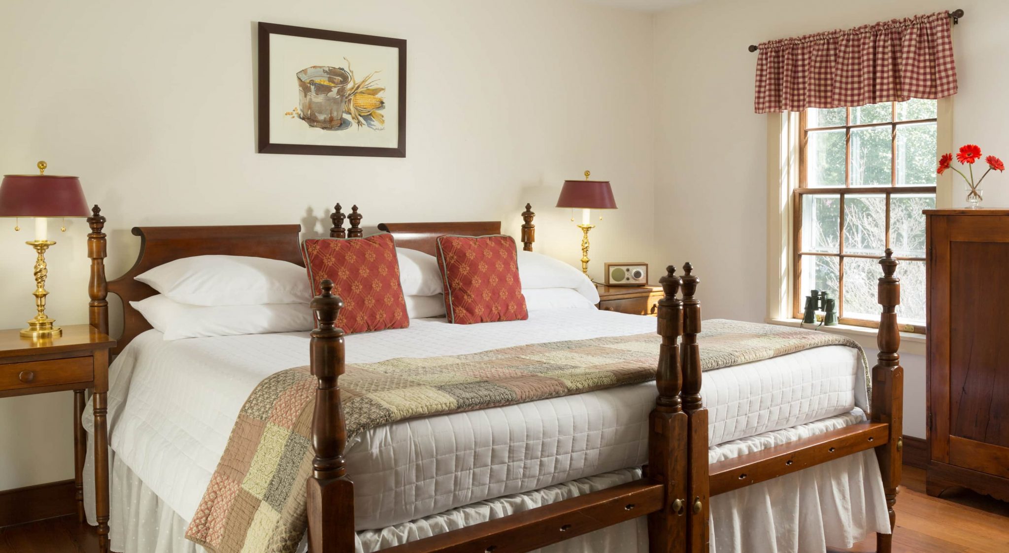 Romantic Maryland Bed and Breakfast Fairy Hill Suite at Brampton 1860