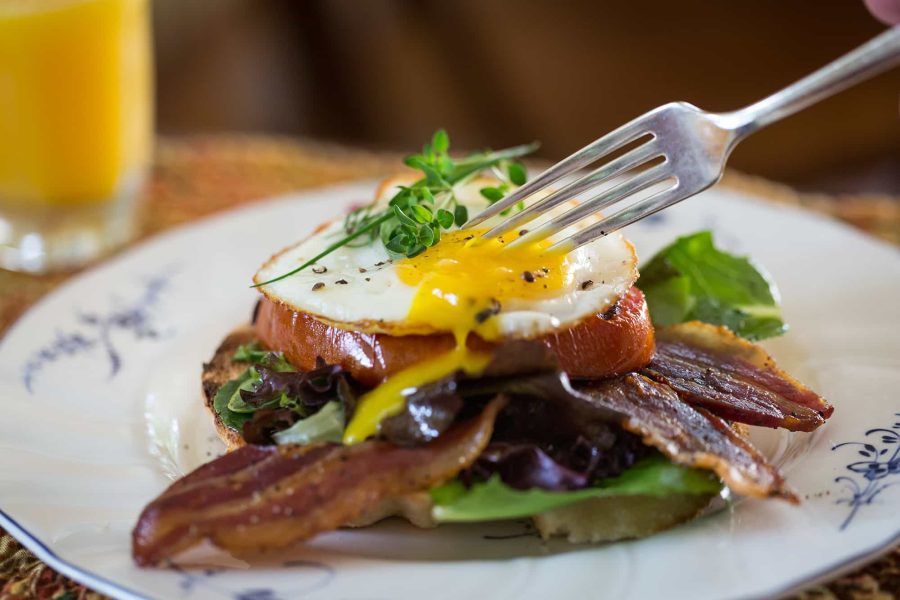 Breakfast with eggs and bacon at our romantic getaway in Maryland