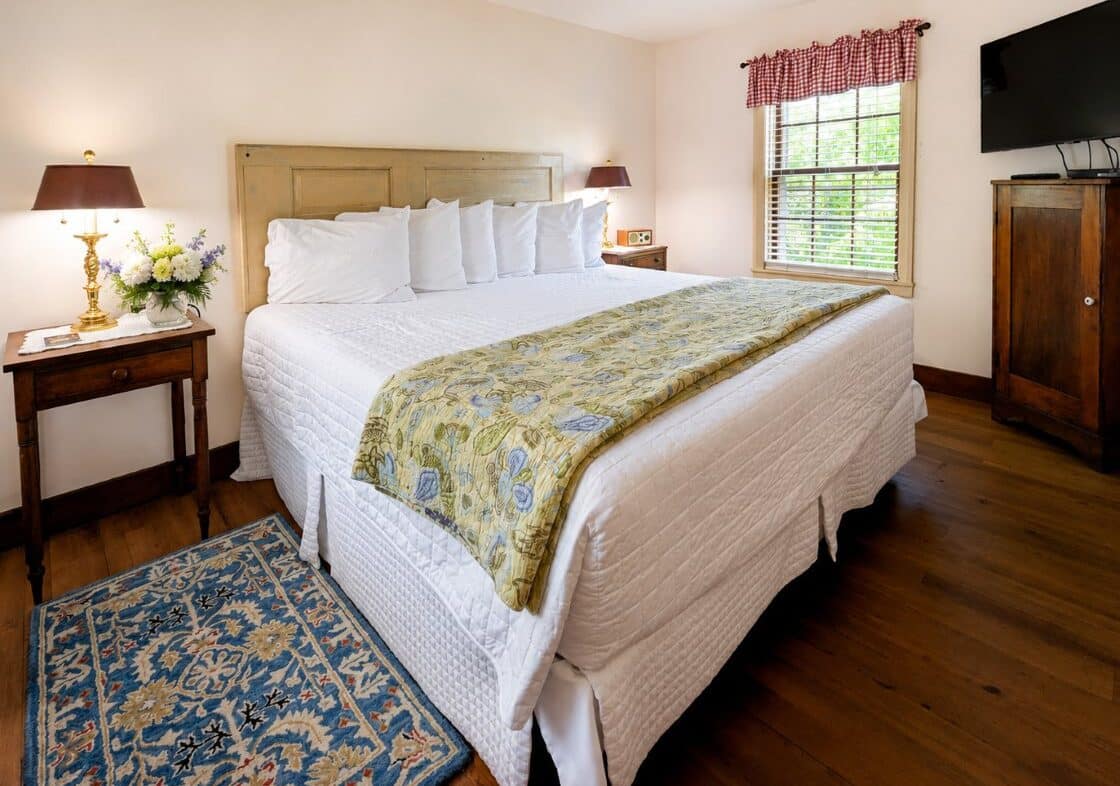 Brampton Fairy Hill Suite Bed